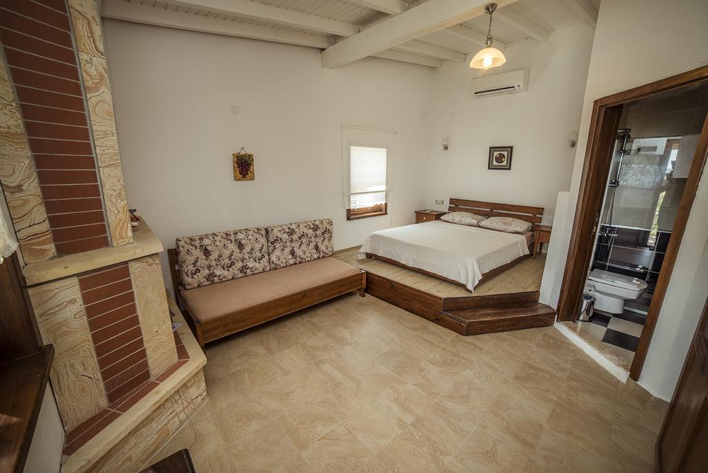 הוילה בוזקאדה Harmani Tatil Ciftligi מראה חיצוני תמונה