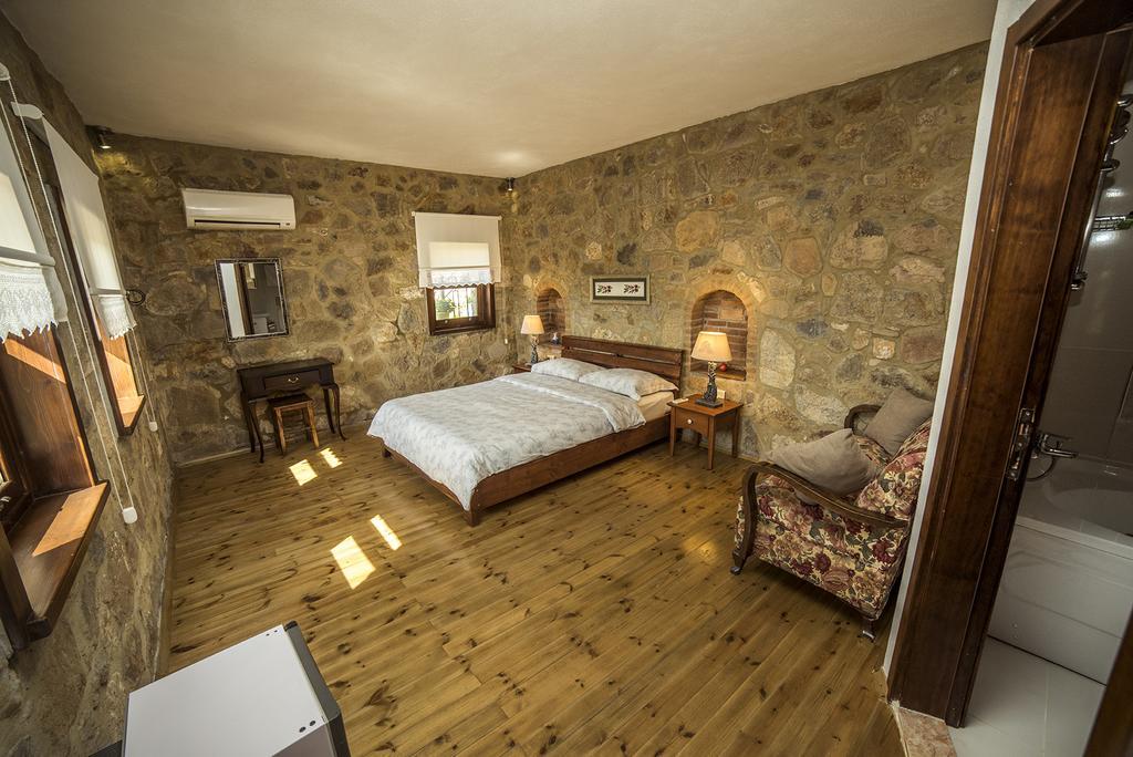 הוילה בוזקאדה Harmani Tatil Ciftligi מראה חיצוני תמונה